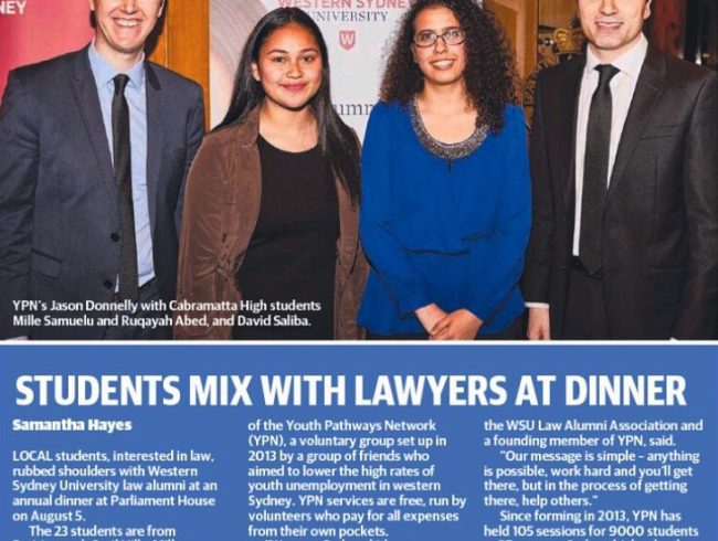 Students mix with lawyers at dinner